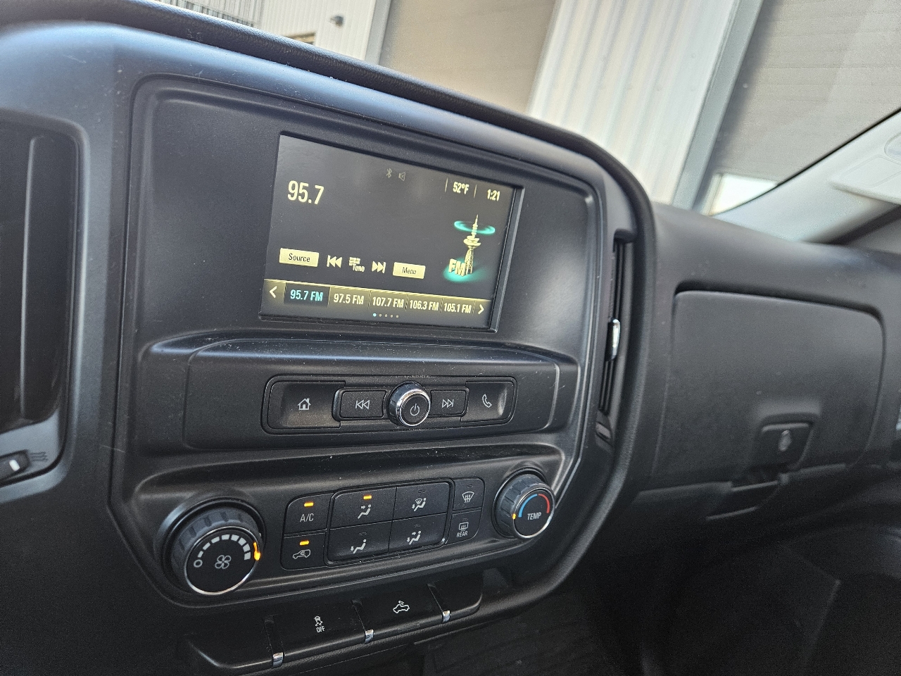 Chevrolet Silverado 1500 4WD Double Cab 143.5" Custom 2016