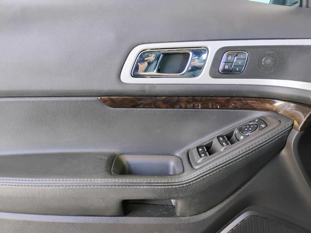 Ford Explorer 4WD 4dr Limited 2014