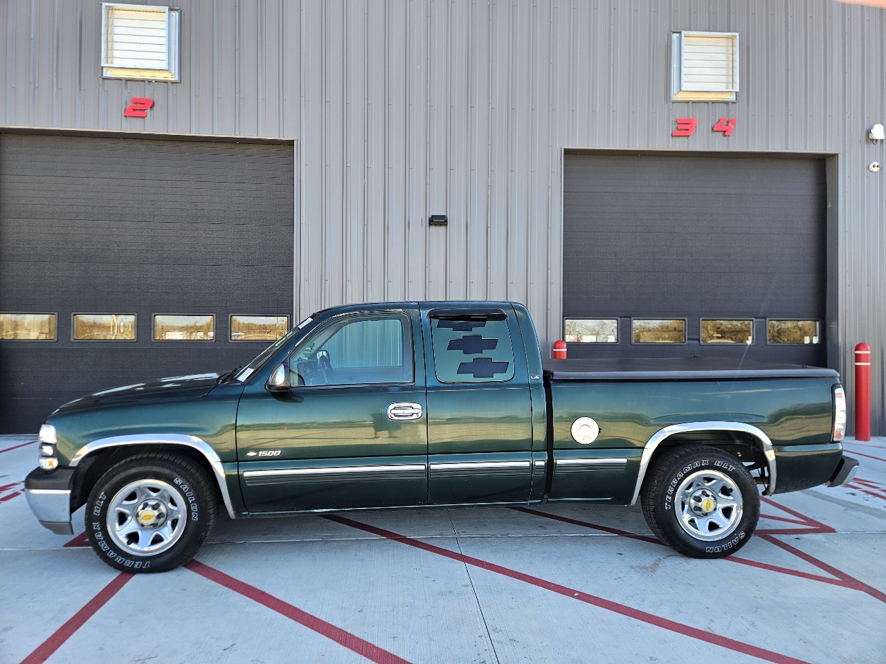 Chevrolet Silverado 1500 2WD Double Cab 143.5" LS 2002