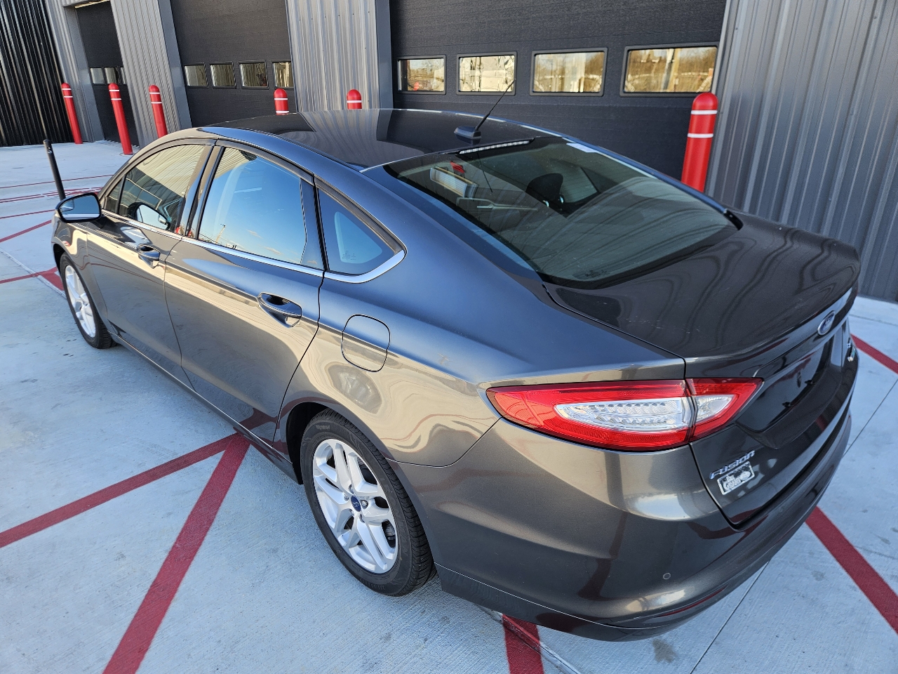 Ford Fusion 4dr Sdn SE FWD 2016