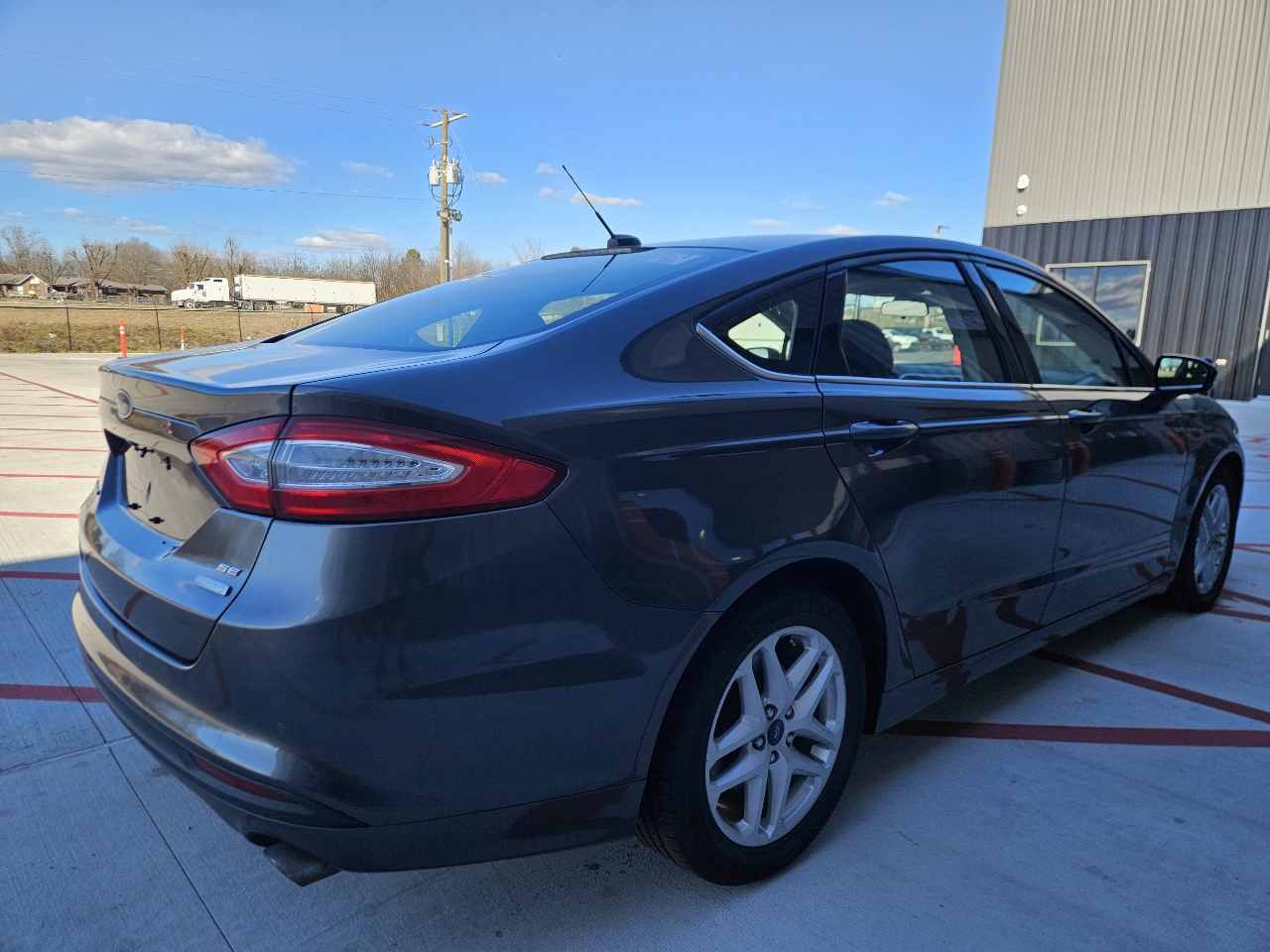 Ford Fusion 4dr Sdn SE FWD 2016