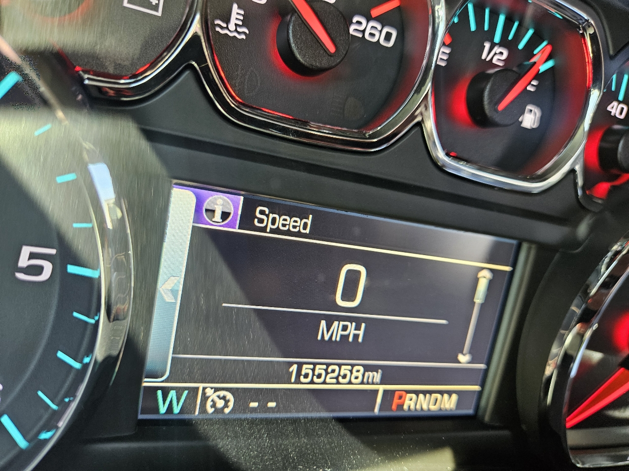 Chevrolet Silverado 1500 4WD Crew Cab 143.5" LT w/1LT 2015