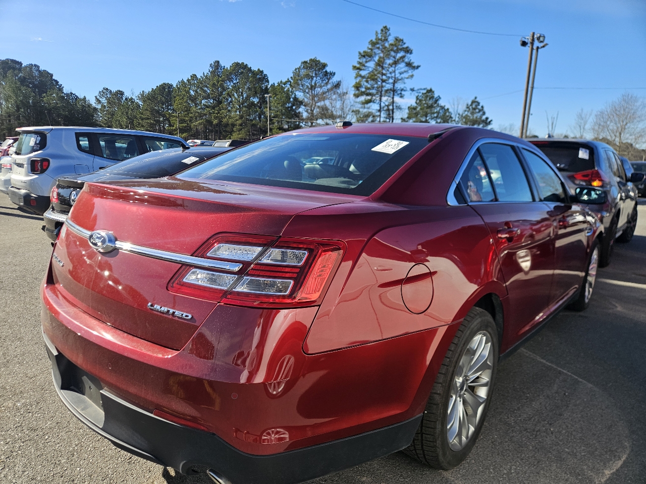 Ford Taurus 4dr Sdn Limited FWD 2015