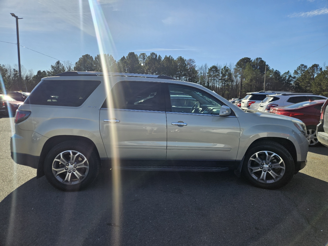 GMC Acadia FWD 4dr SLT w/SLT-1 2016