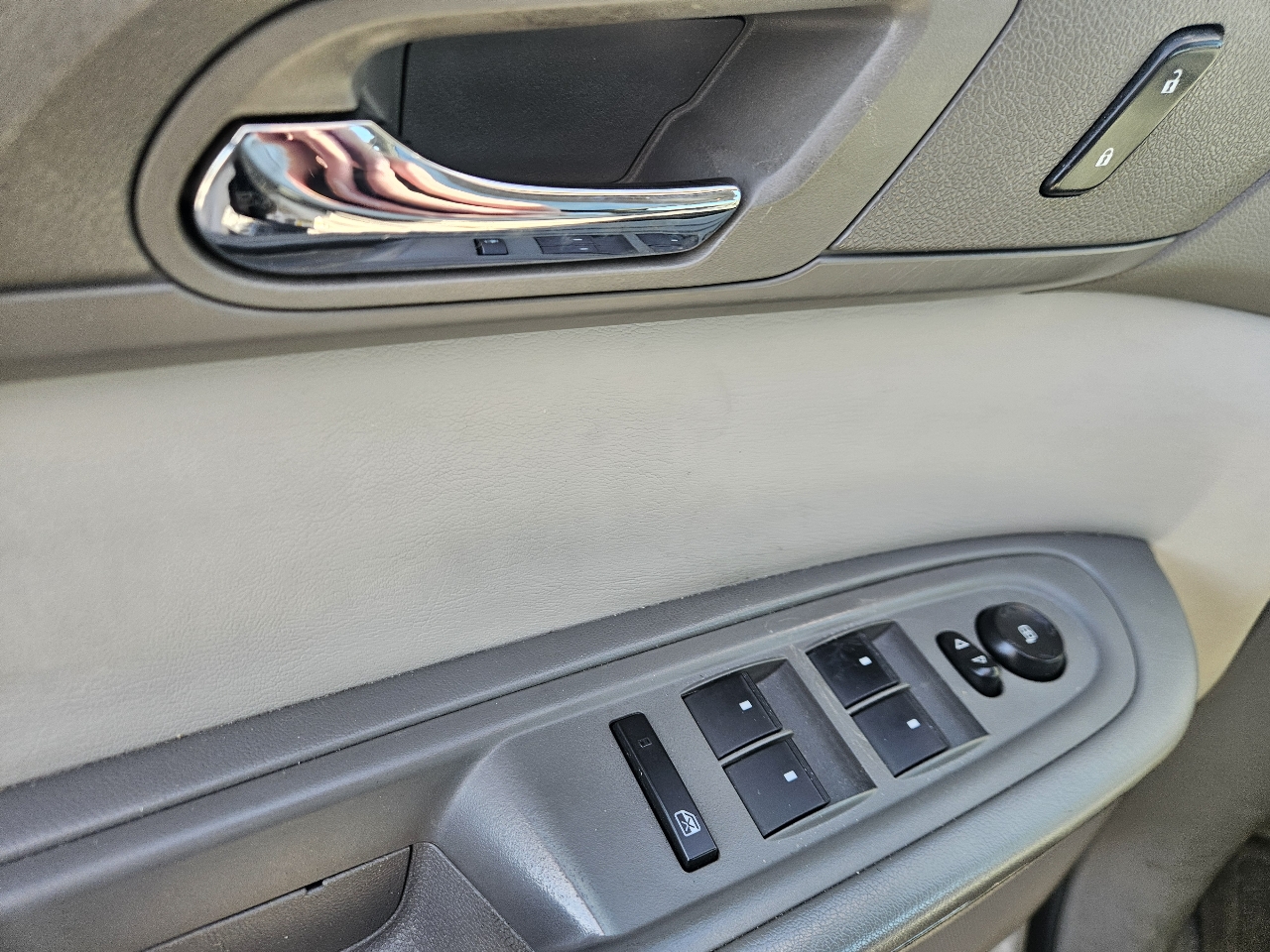 GMC Acadia FWD 4dr SLT w/SLT-1 2016