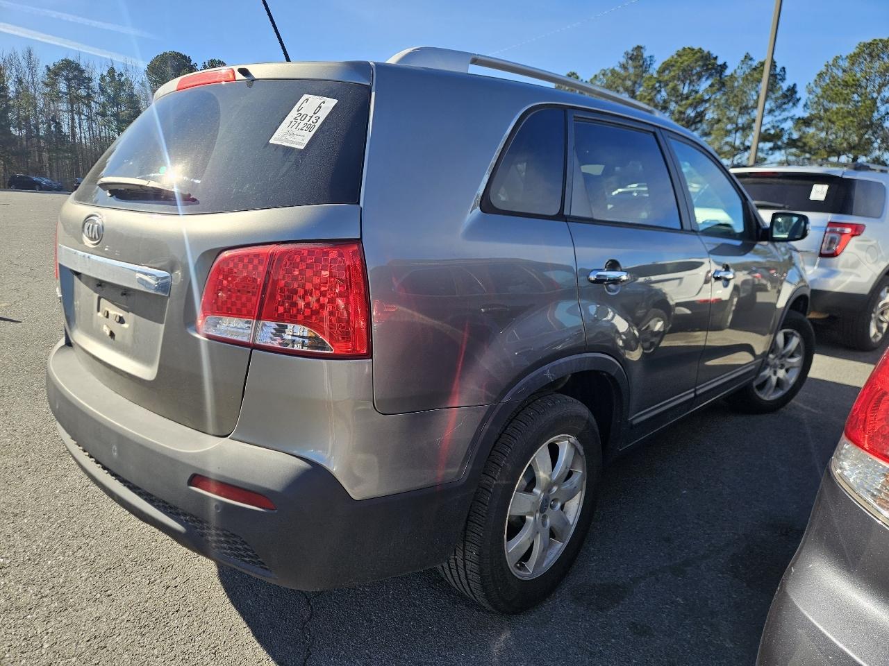 Kia Sorento 2WD 4dr I4-GDI LX 2013