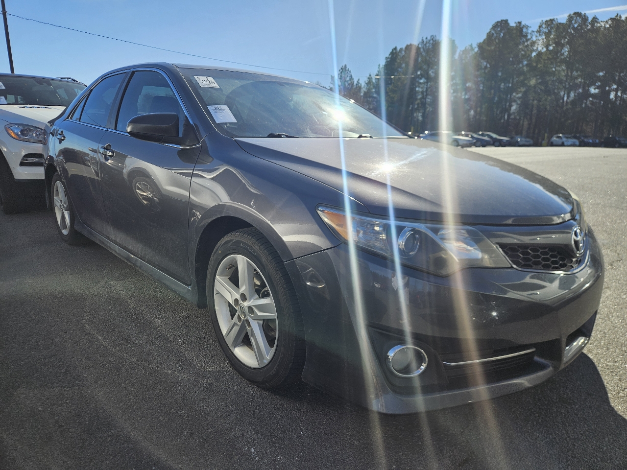 Toyota Camry 4dr Sdn I4 Auto XLE (Natl) 2013