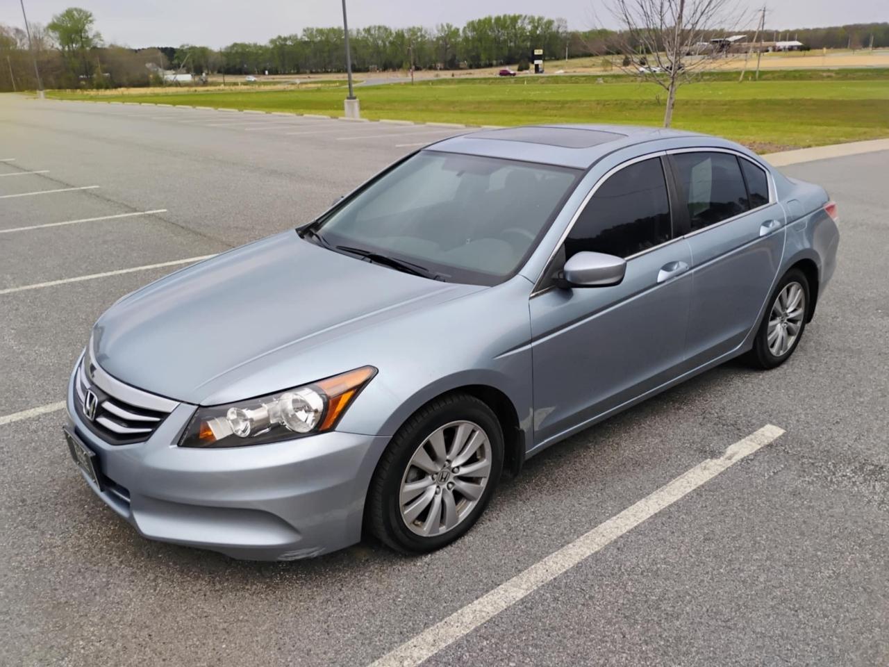 Honda Accord Sdn 4dr I4 Auto EX 2011