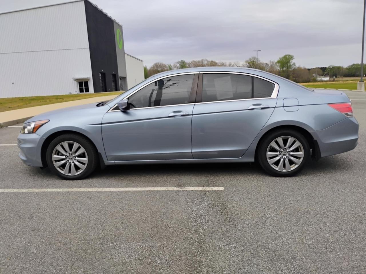 Honda Accord Sdn 4dr I4 Auto EX 2011