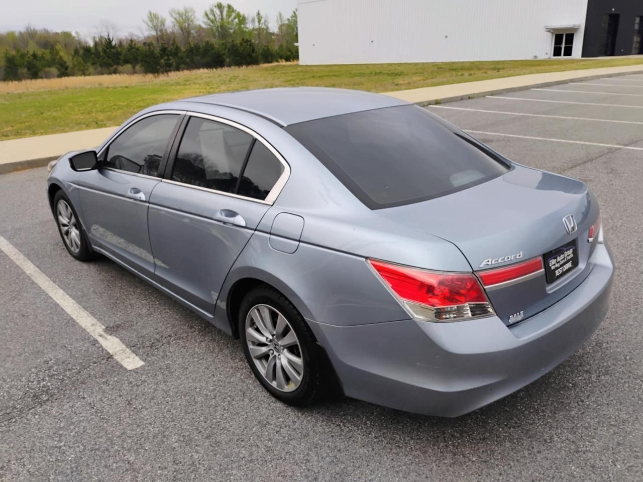 Honda Accord Sdn 4dr I4 Auto EX 2011