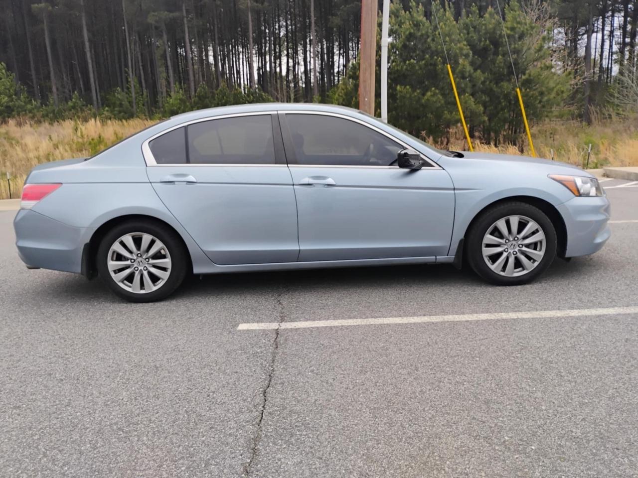 Honda Accord Sdn 4dr I4 Auto EX 2011