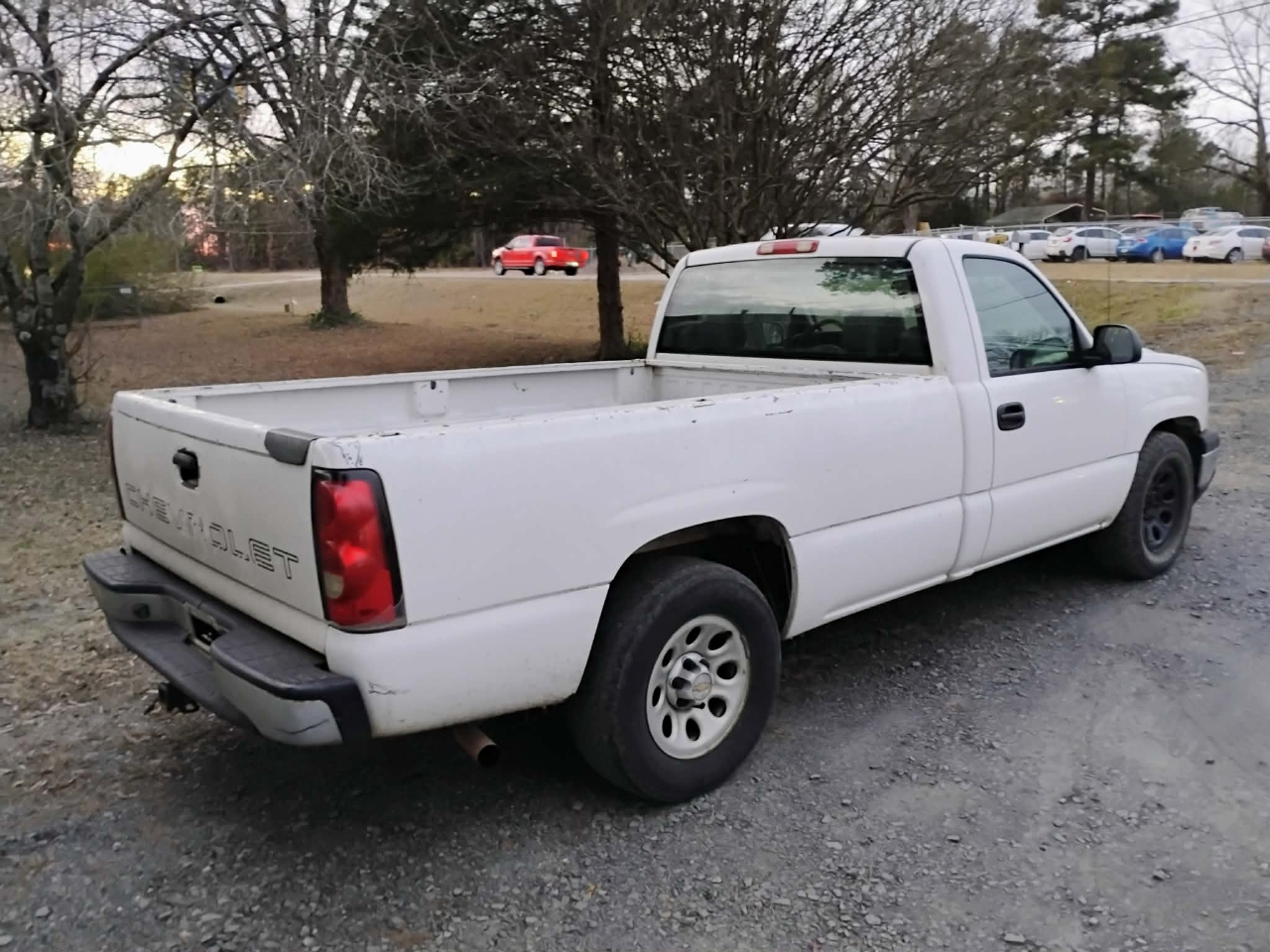 Chevrolet Silverado 1500 2WD Reg Cab 133.0" Work Truck w/2WT 2006