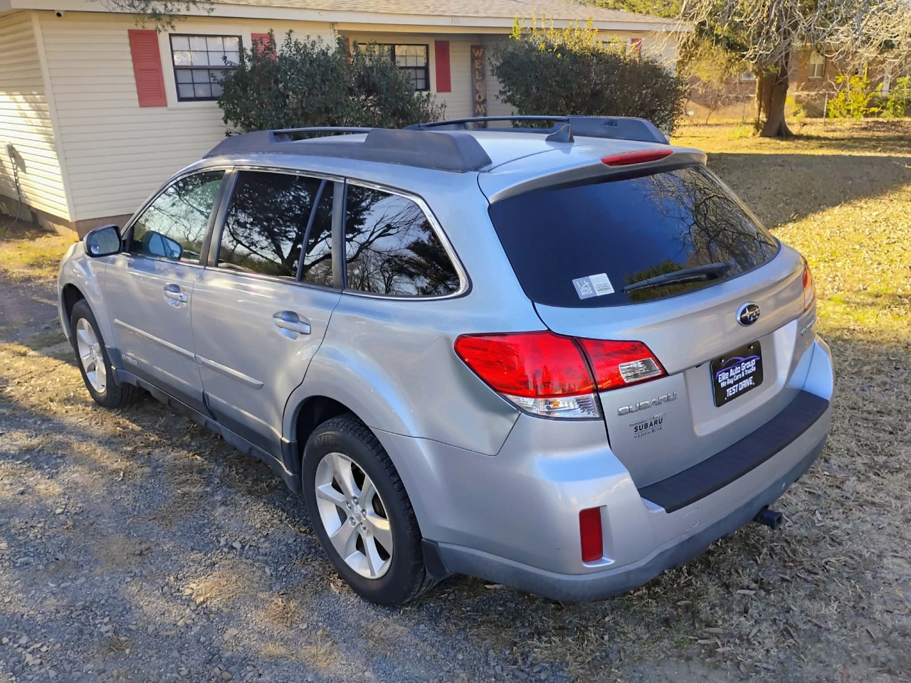 Subaru Outback 4dr Wgn H4 Auto 2.5i Limited 2014