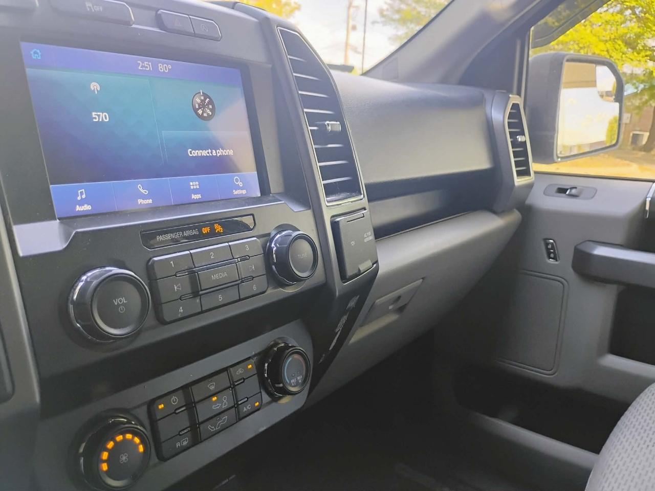 Ford F-150 2WD SuperCrew 145" XLT 2019