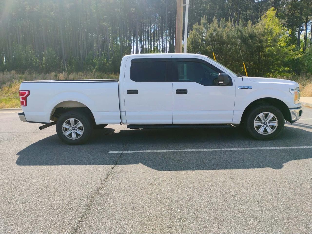 Ford F-150 2WD SuperCrew 145" XLT 2019