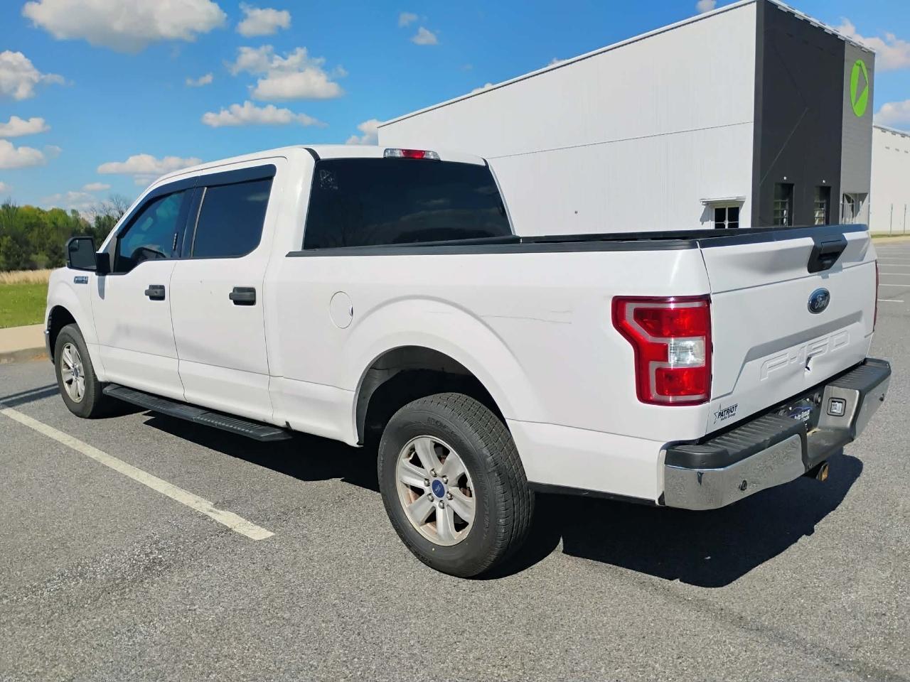 Ford F-150 2WD SuperCrew 145" XLT 2019