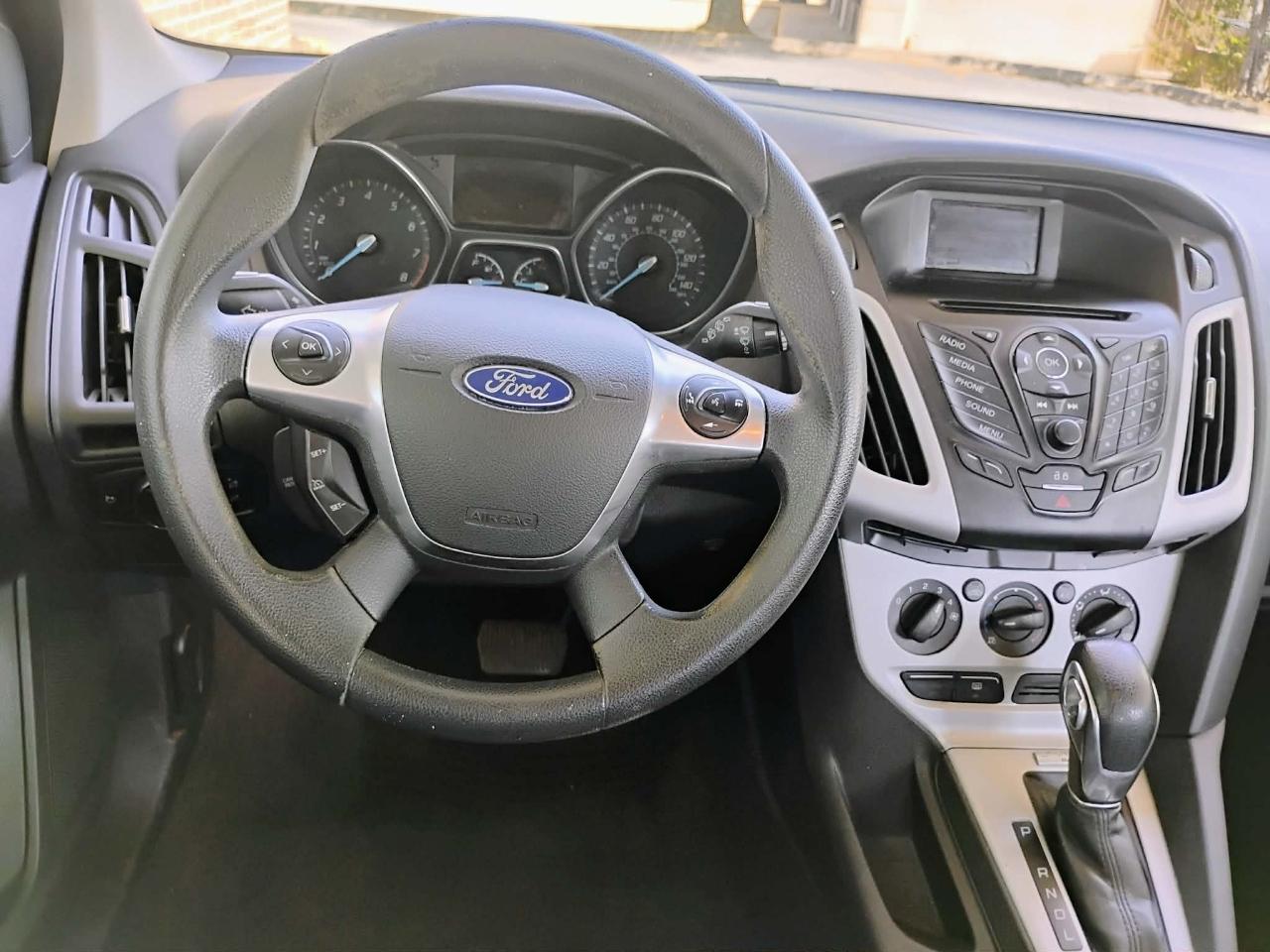 Ford Focus 5dr HB SE 2014