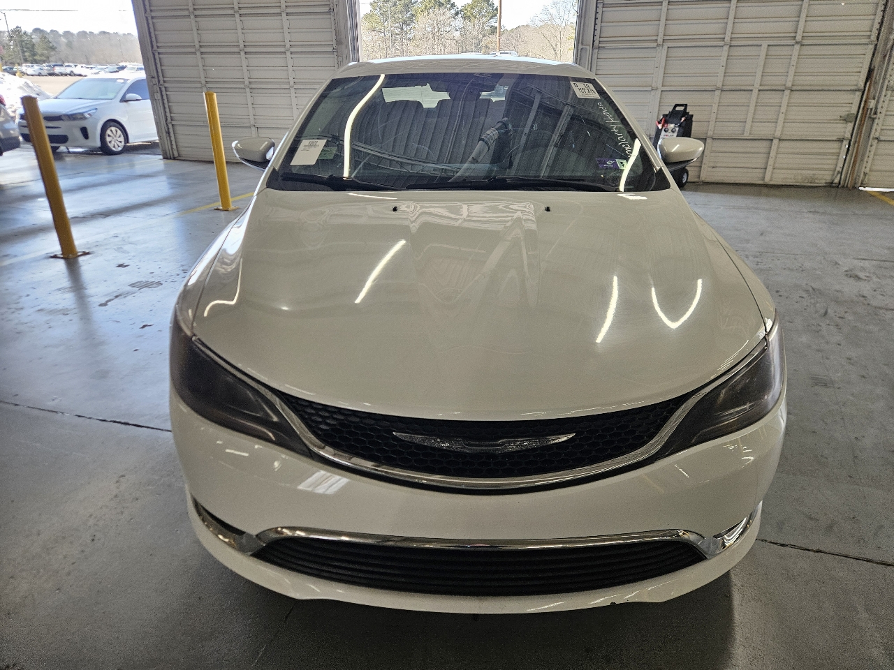 Chrysler 200 4dr Sdn Limited FWD 2015