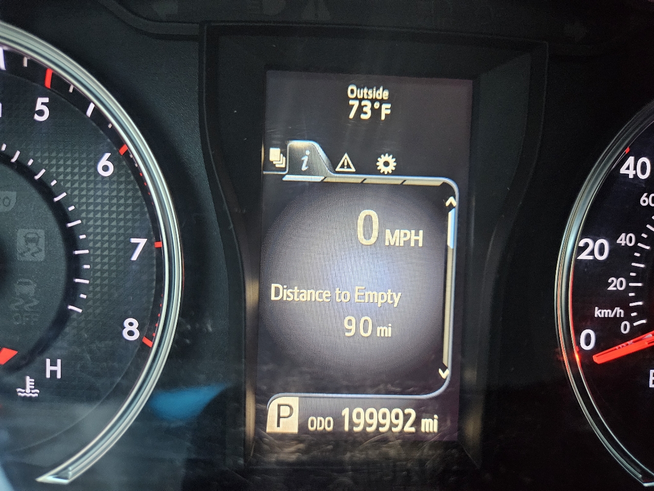 Toyota Camry 4dr Sdn I4 Auto XLE (Natl) 2015