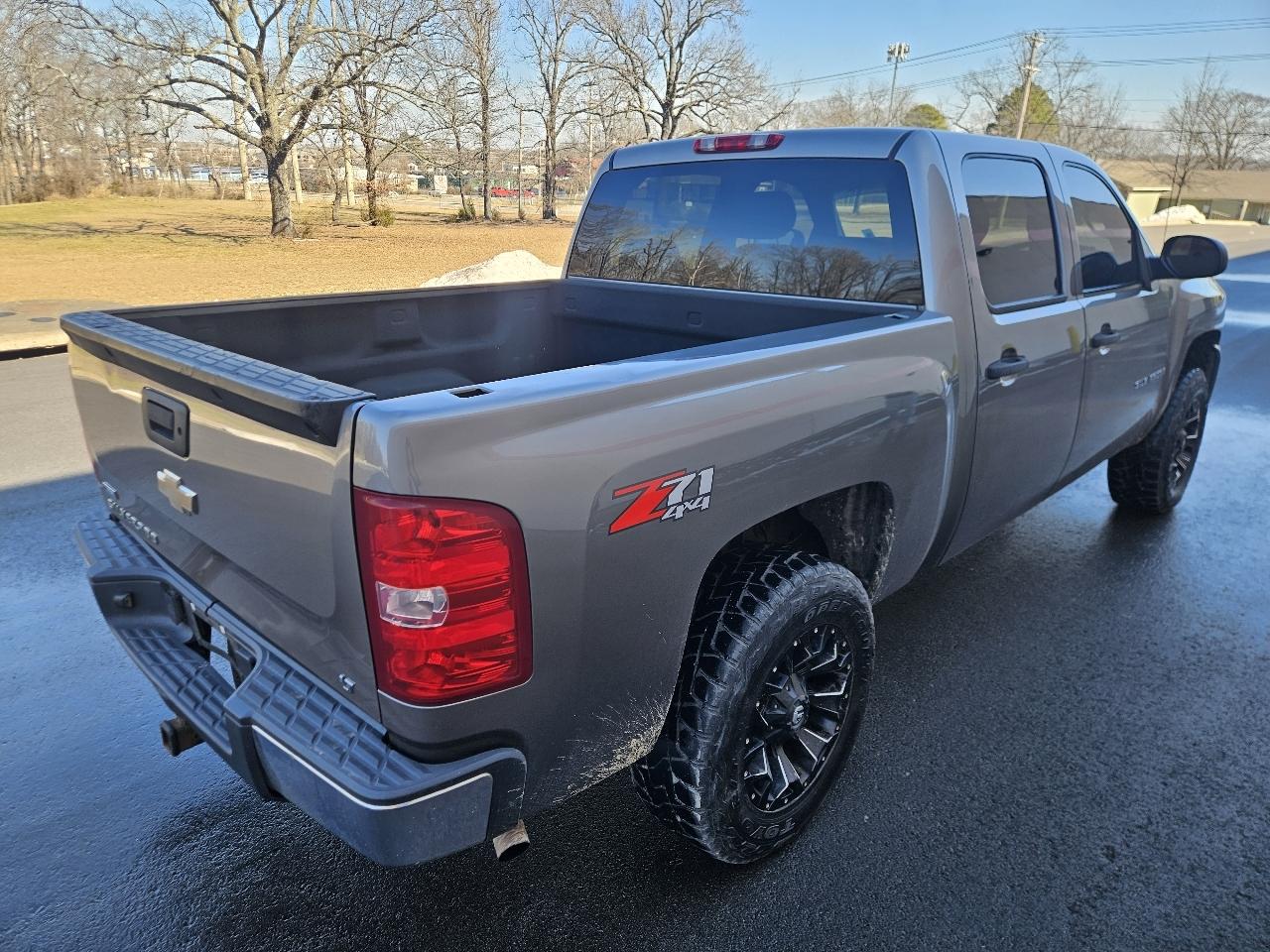 Chevrolet Silverado 1500 4WD Crew Cab 143.5" LT 2009