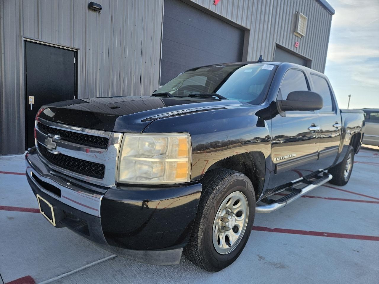 Chevrolet Silverado 1500 2WD Crew Cab 143.5" LS 2009