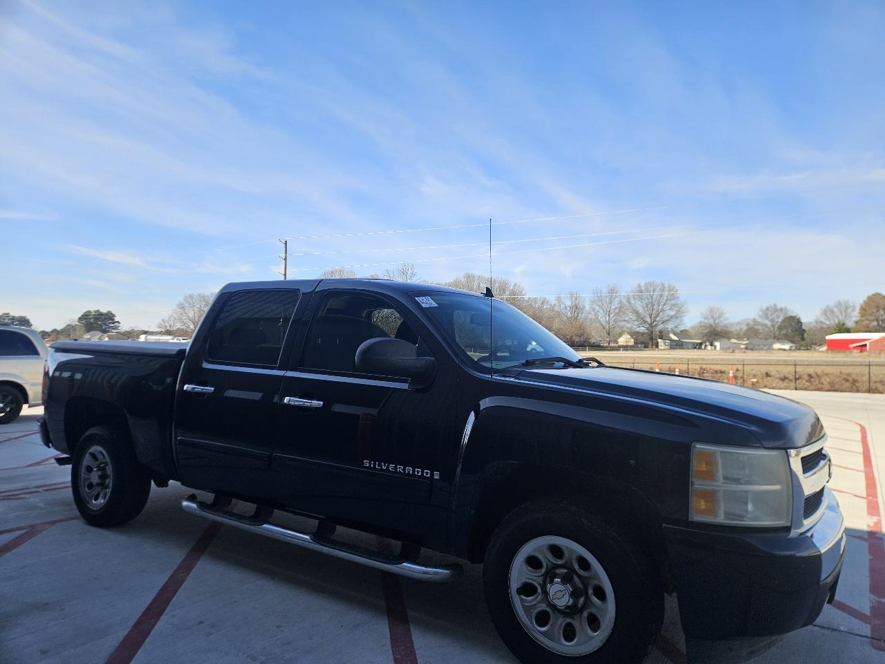 Chevrolet Silverado 1500 2WD Crew Cab 143.5" LS 2009
