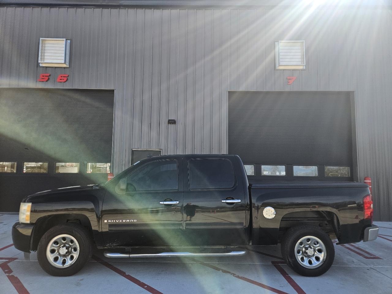 Chevrolet Silverado 1500 2WD Crew Cab 143.5" LS 2009