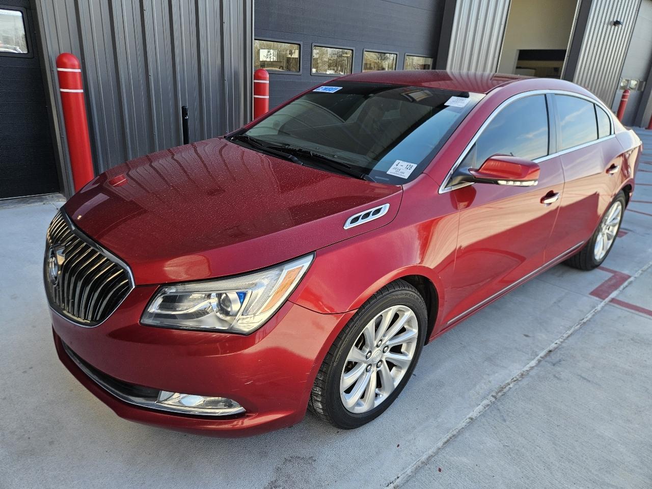 Buick LaCrosse 4dr Sdn Leather FWD 2014