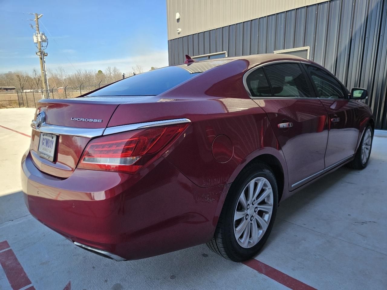 Buick LaCrosse 4dr Sdn Leather FWD 2014
