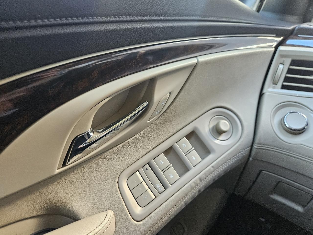 Buick LaCrosse 4dr Sdn Leather FWD 2014