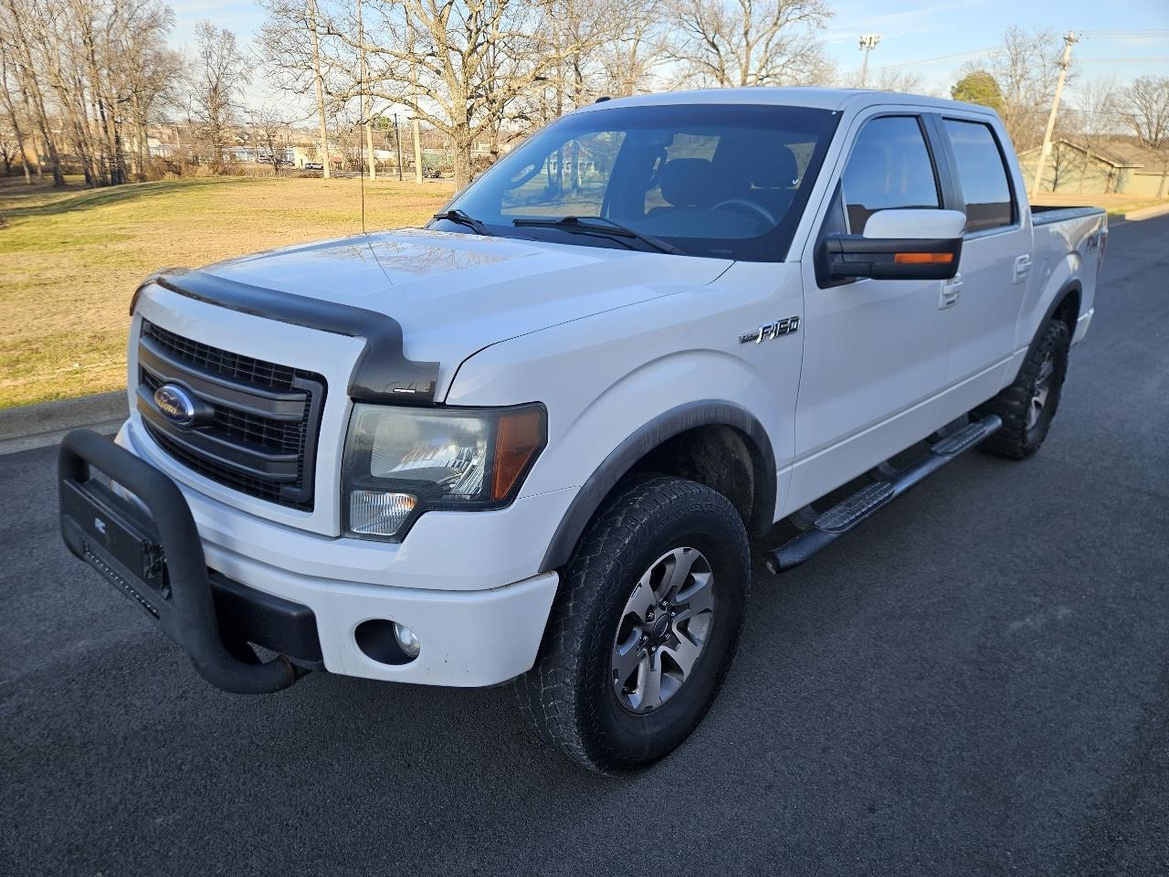 Ford F-150 4WD SuperCrew 145" Platinum 2014