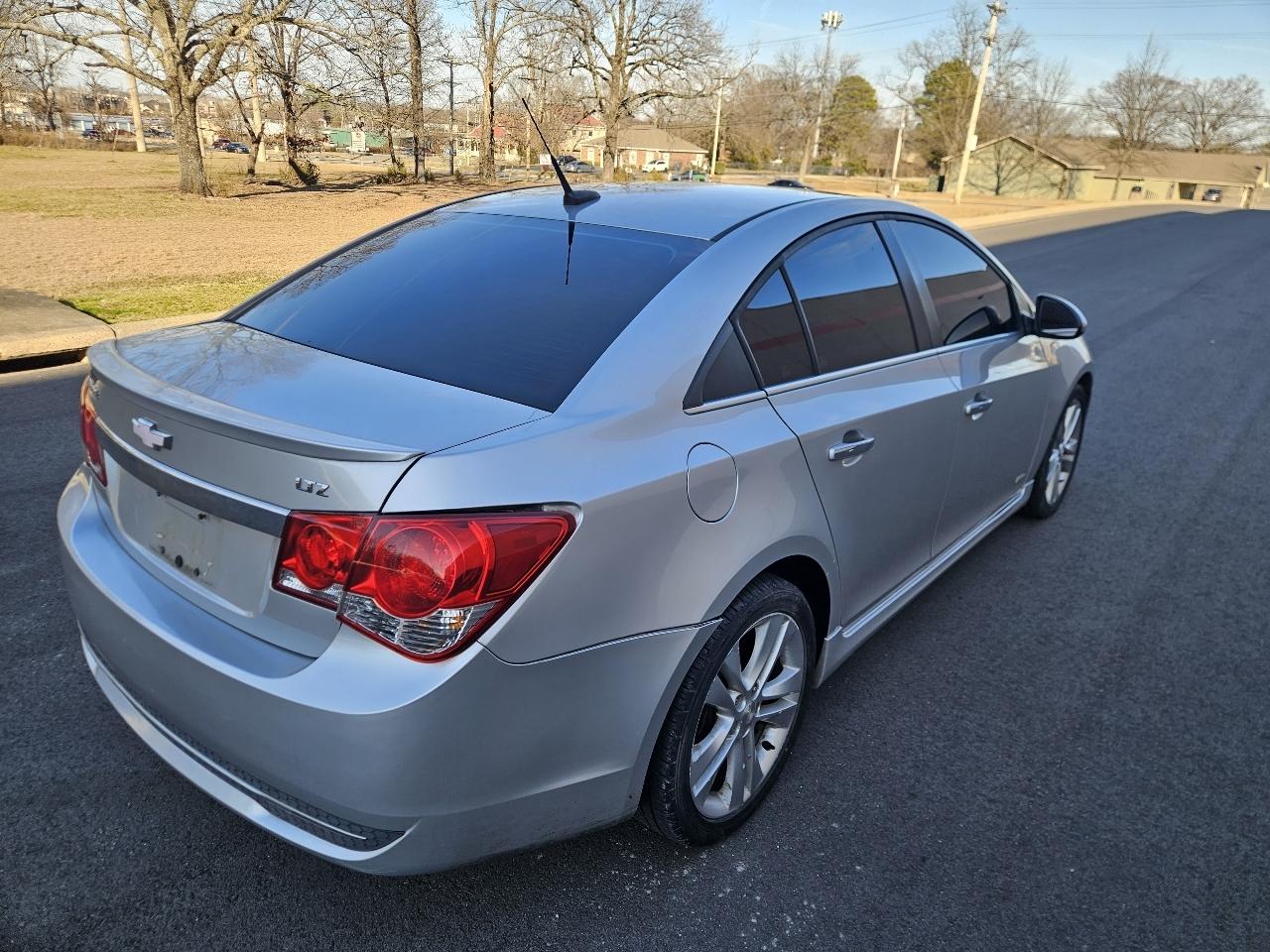 Chevrolet Cruze 4dr Sdn LTZ 2013