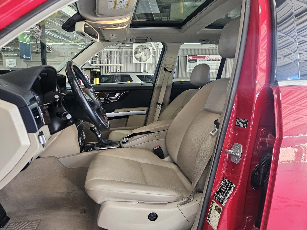 Mercedes-Benz GLK-Class RWD 4dr GLK 350 2010