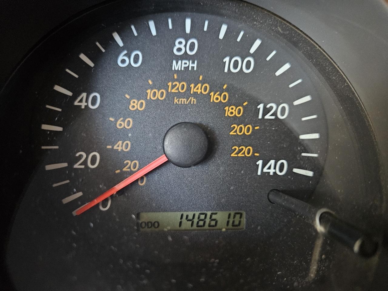 Toyota Highlander 4dr V6 (Natl) 2003