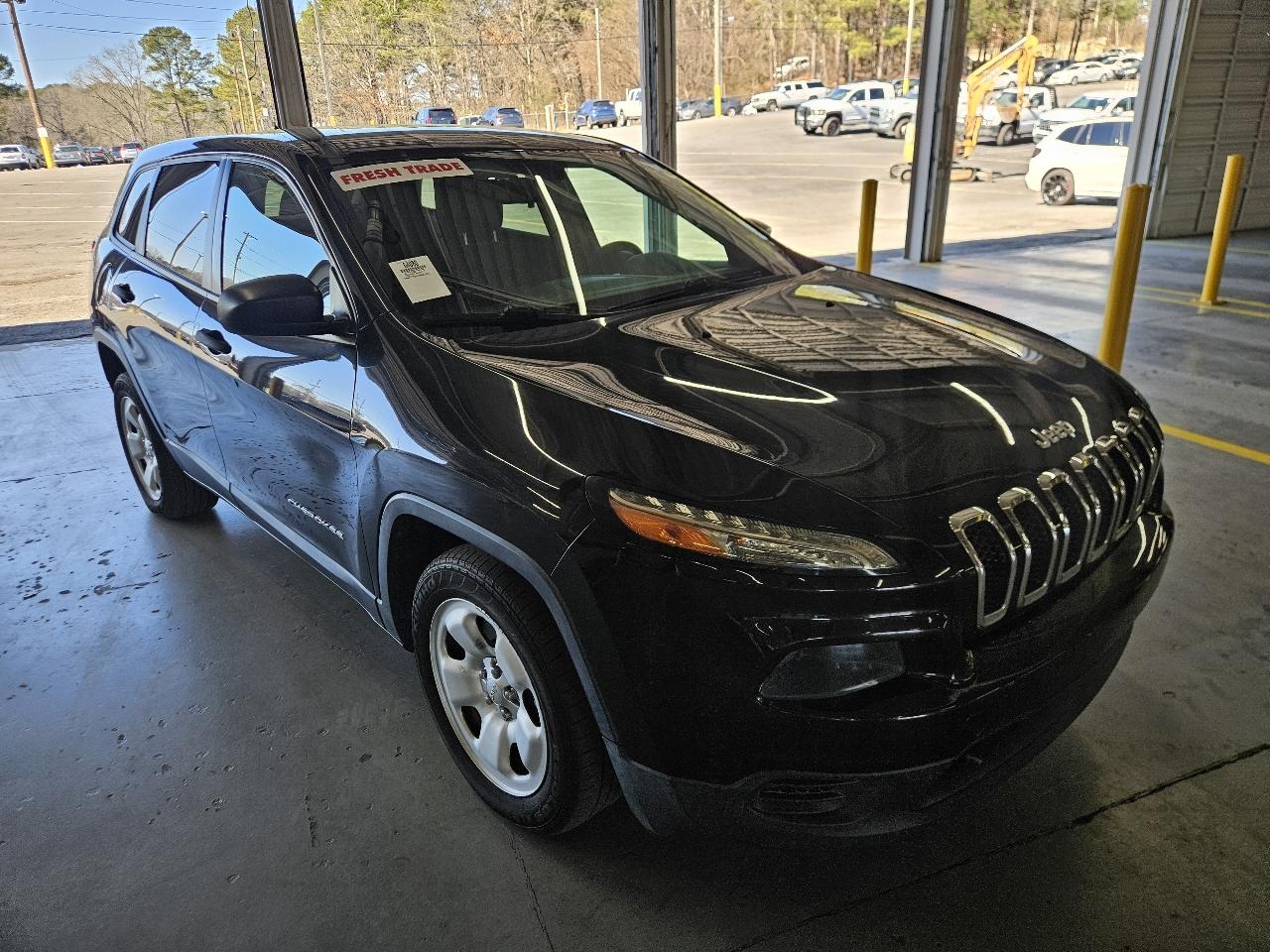 Jeep Cherokee FWD 4dr Sport 2014