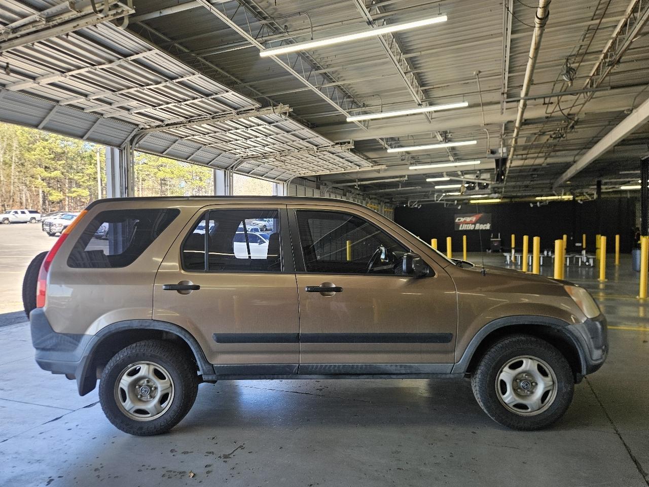 Honda CR-V 2WD LX Auto w/Side Airbags 2004