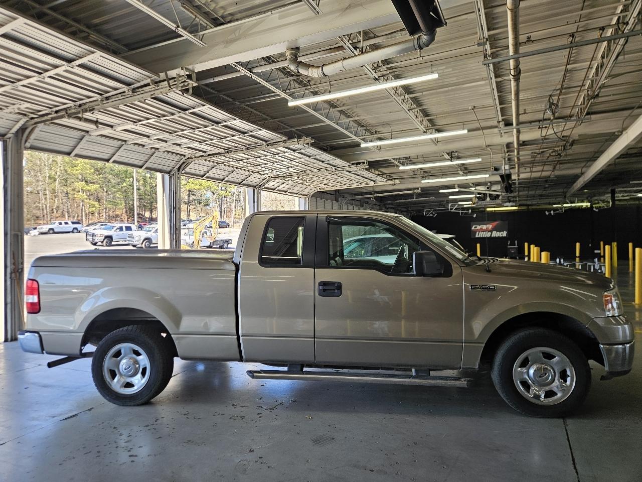 Ford F-150 2WD SuperCab 133" STX 2006