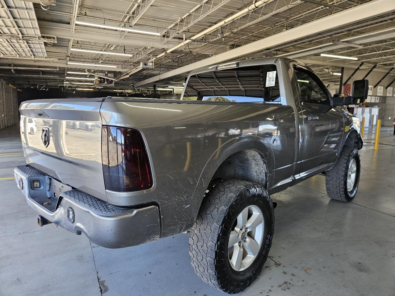 RAM 1500 4WD Reg Cab 120.5" Express 2013