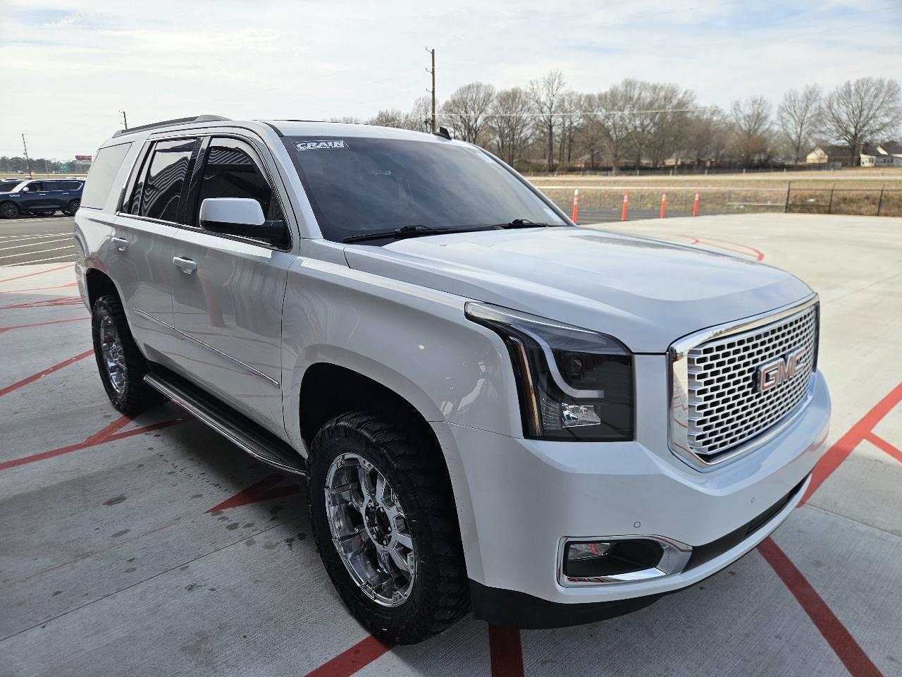 GMC Yukon 4WD 4dr SLE 2015