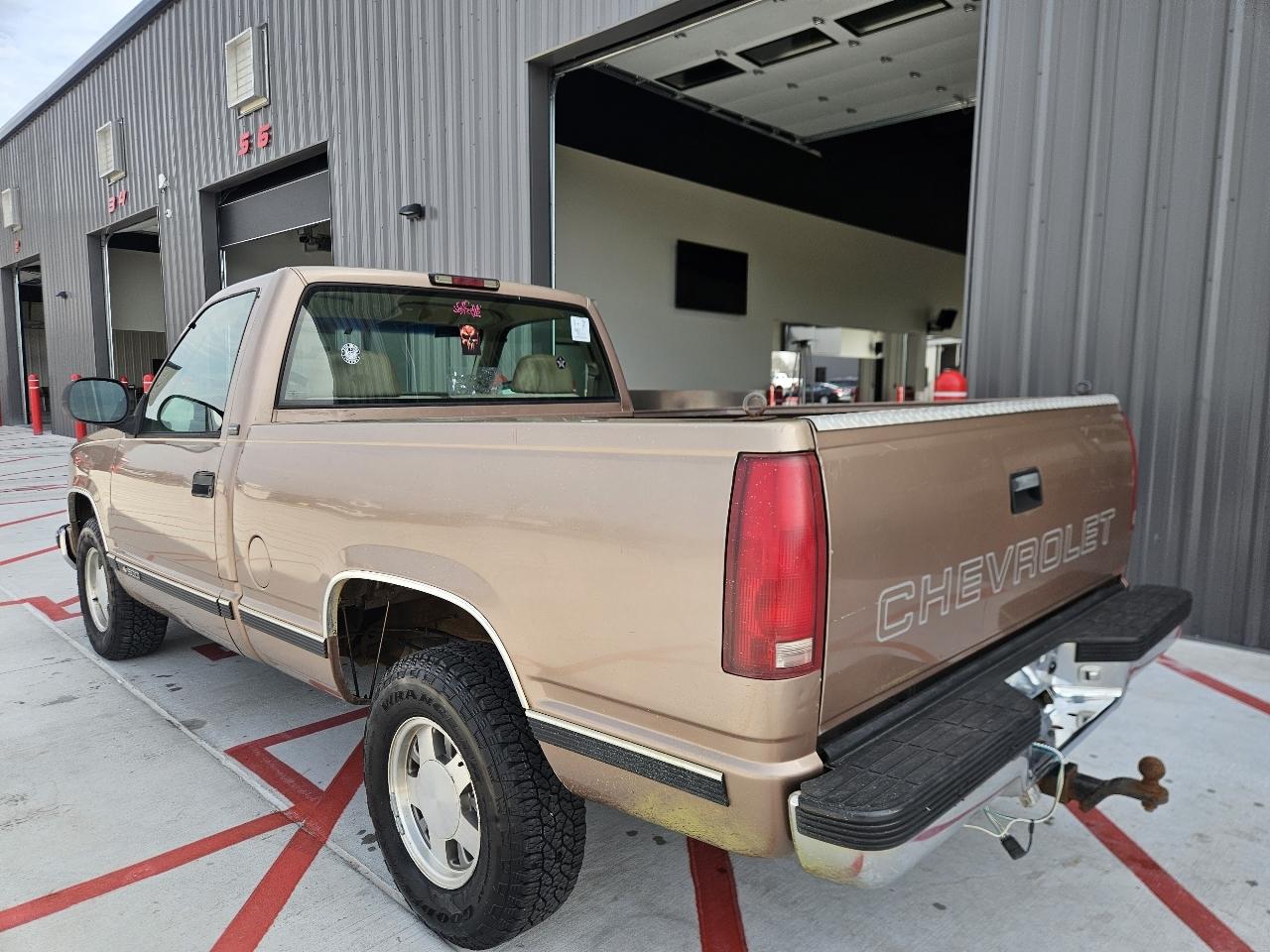 Chevrolet C/K 1500 Reg Cab Sportside 117.5" WB 1997