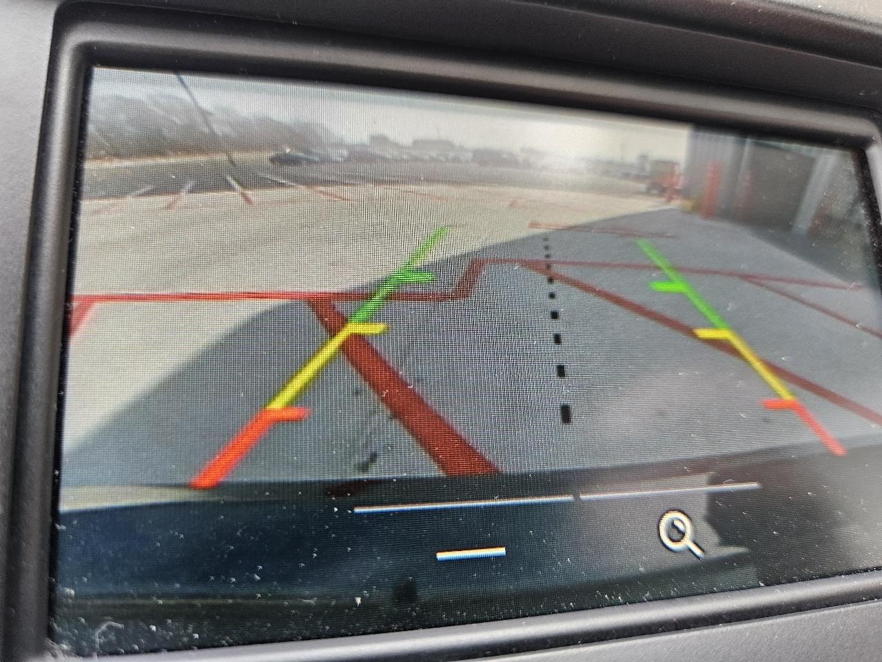 Ford Fusion S FWD 2017