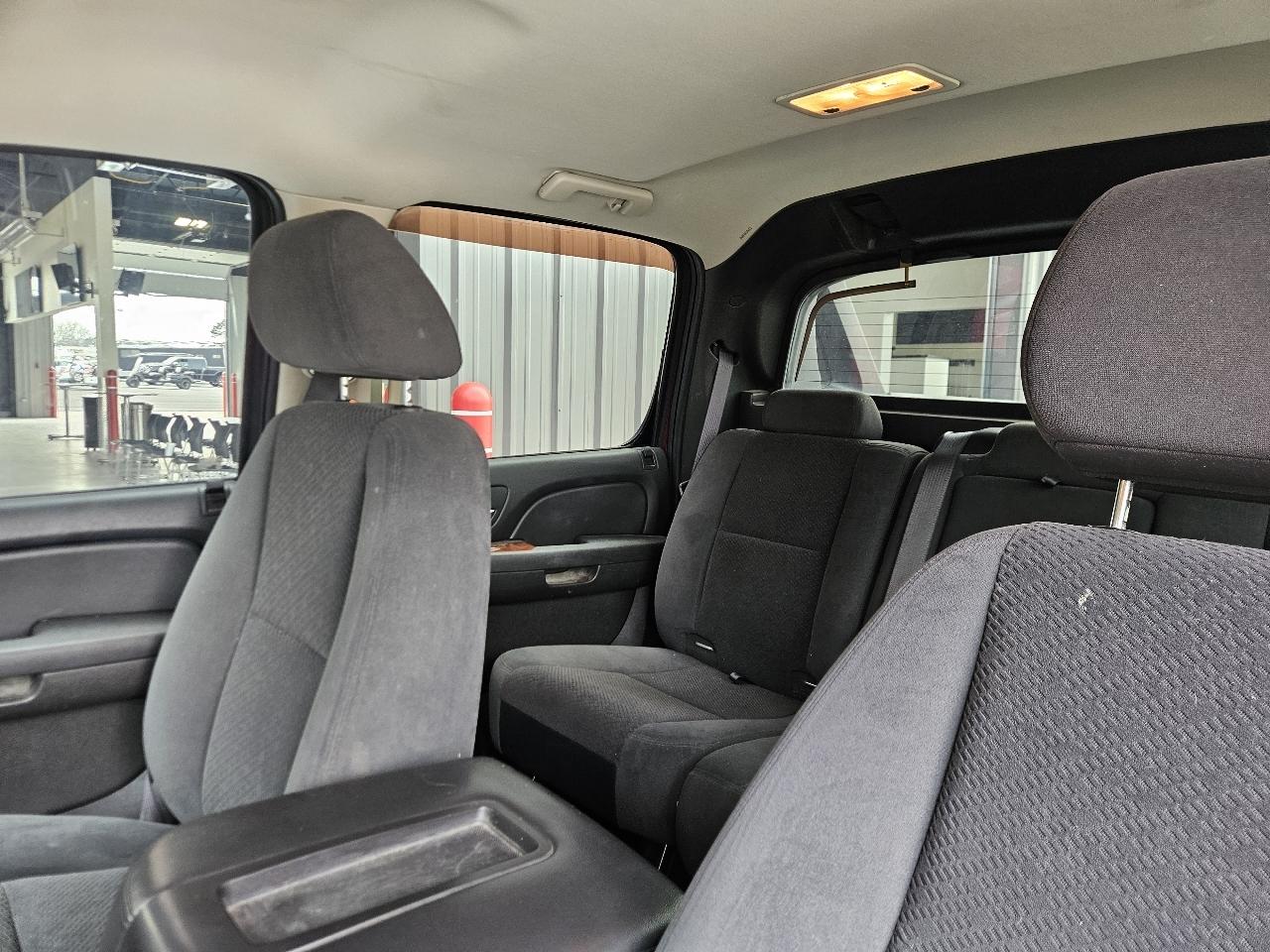 Chevrolet Avalanche 2WD Crew Cab 130" LT w/1LT 2008