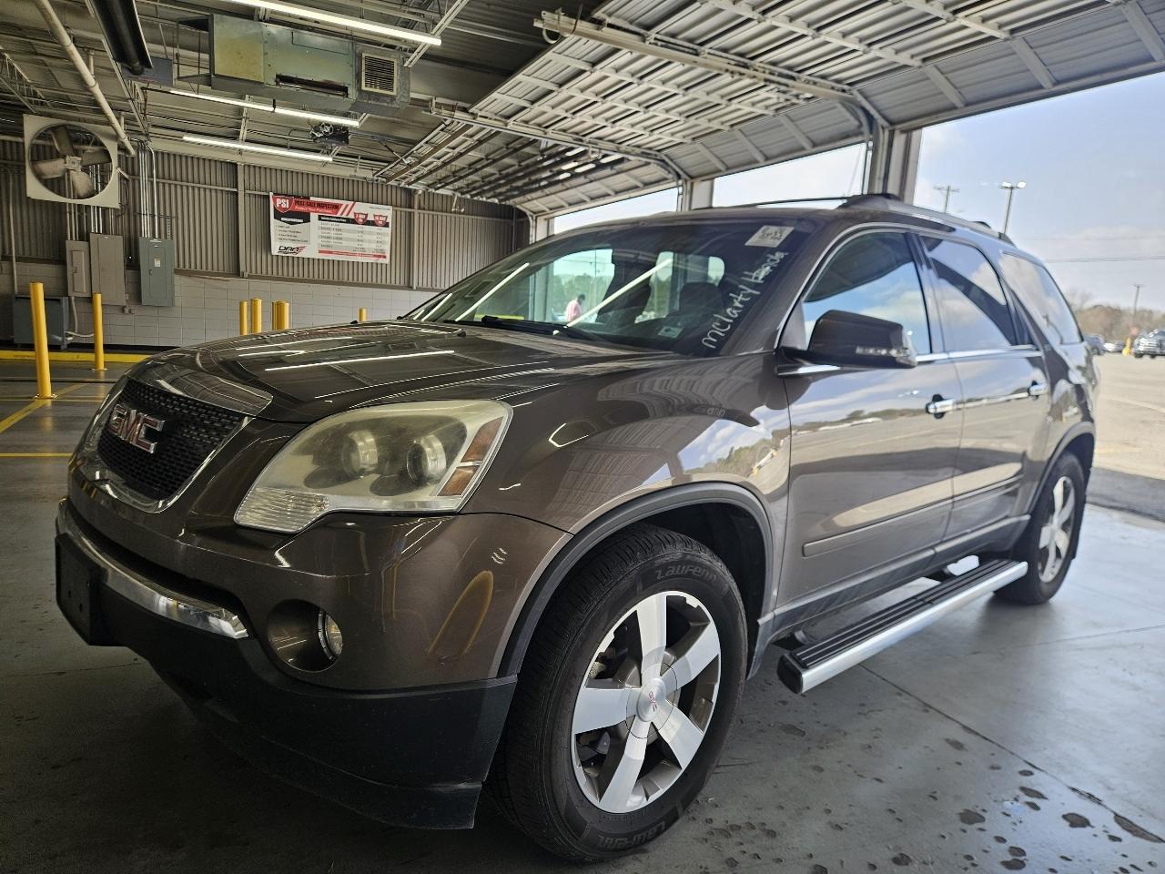 GMC Acadia FWD 4dr SLT1 2011