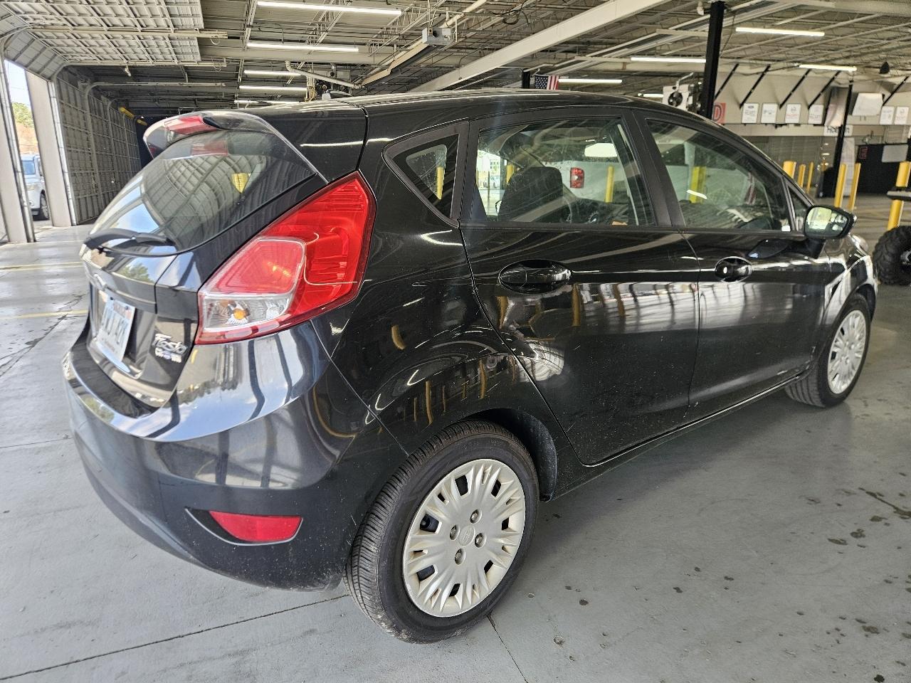 Ford Fiesta 5dr HB S 2015