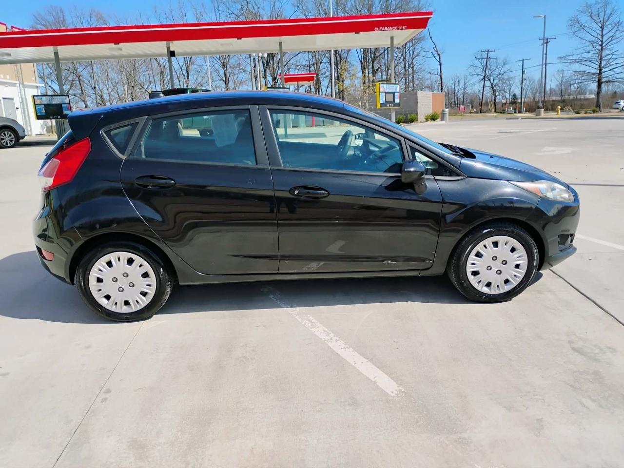 Ford Fiesta 5dr HB S 2015