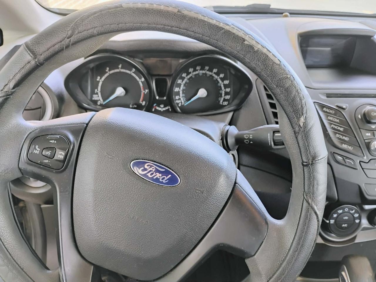 Ford Fiesta 5dr HB S 2015