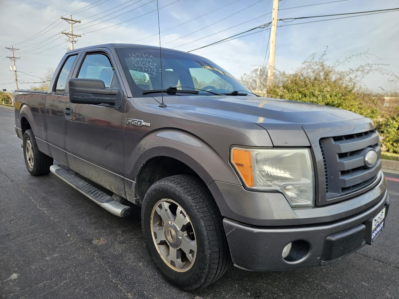 Ford F-150 2WD SuperCab 145" XL 2009