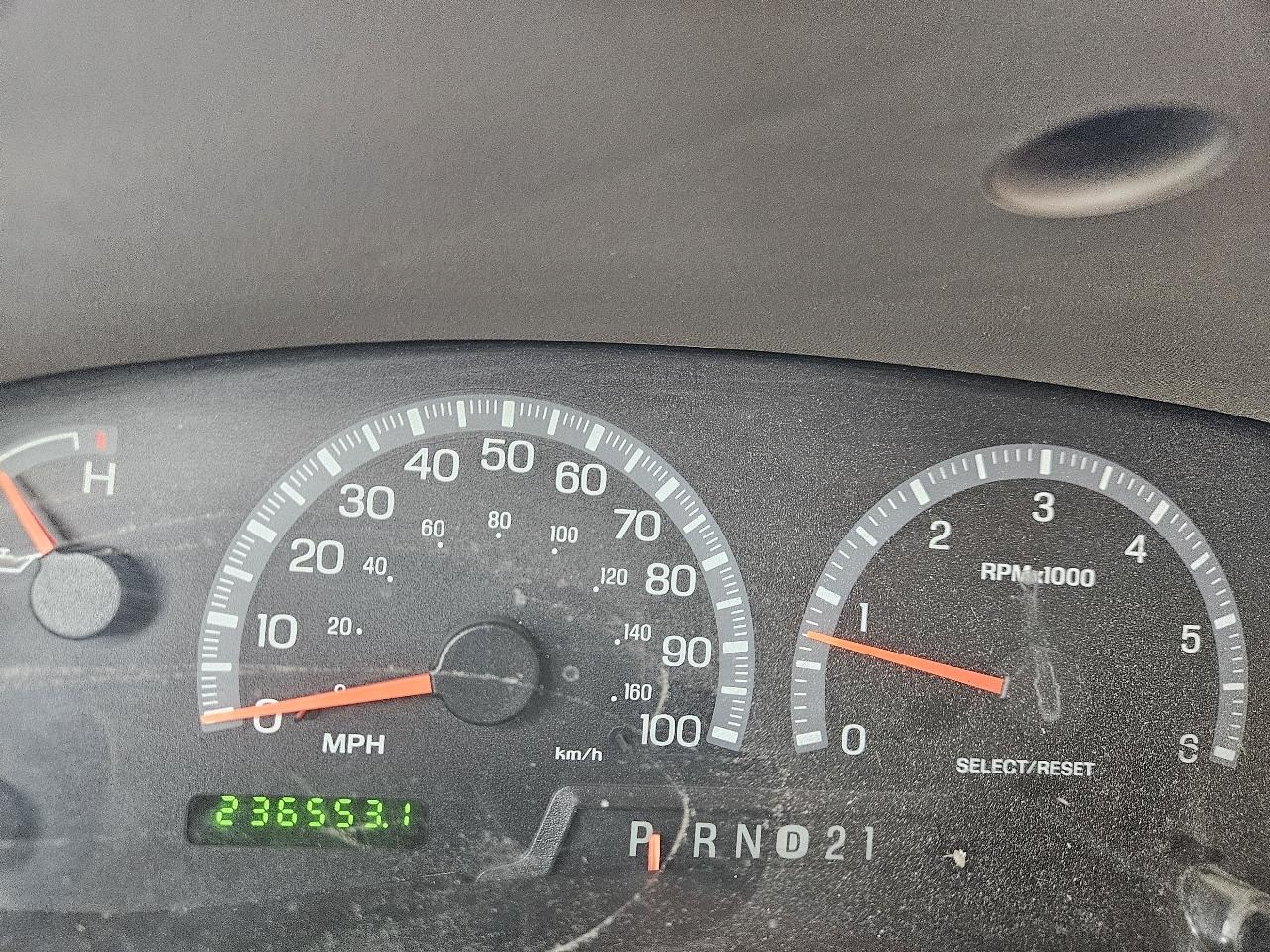 Ford F-150 2WD SuperCrew 139" Lariat 2003