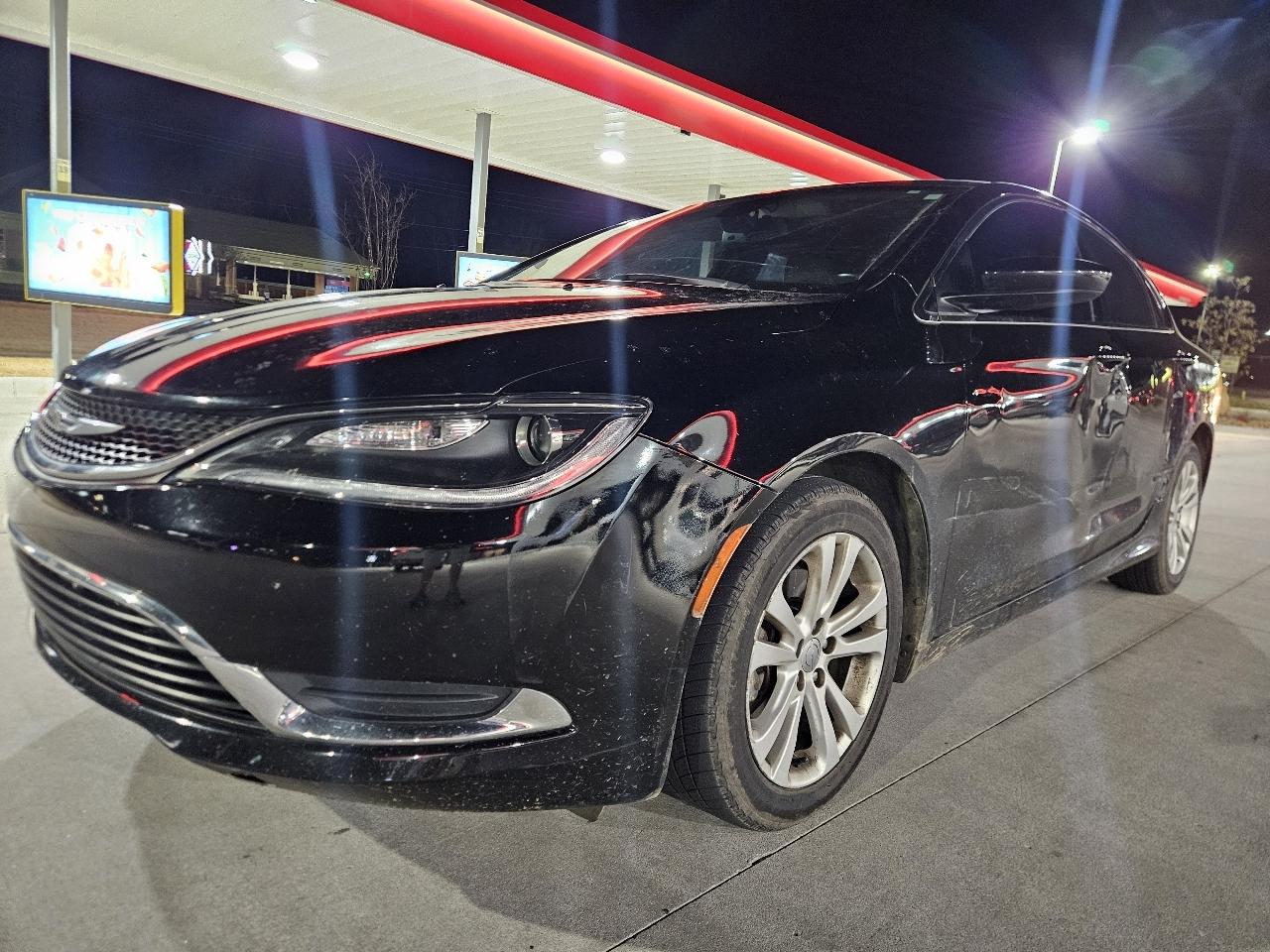 Chrysler 200 4dr Sdn Limited Platinum FWD 2016