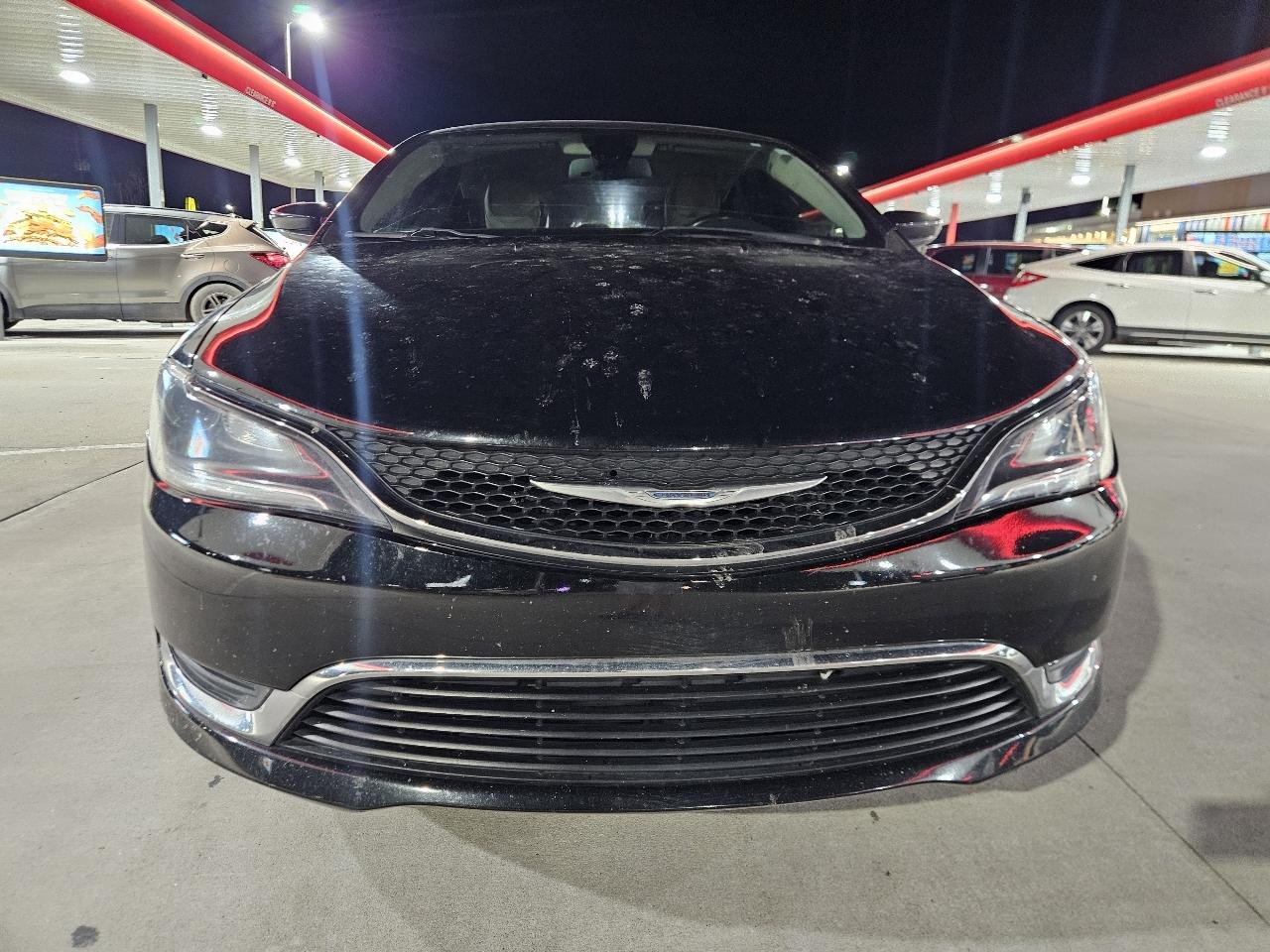 Chrysler 200 4dr Sdn Limited Platinum FWD 2016